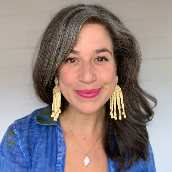 Meet your Posher, Nikki - Picture 1 of 1